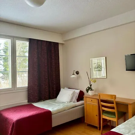 Hotel Rajaniemen Pappila 3*